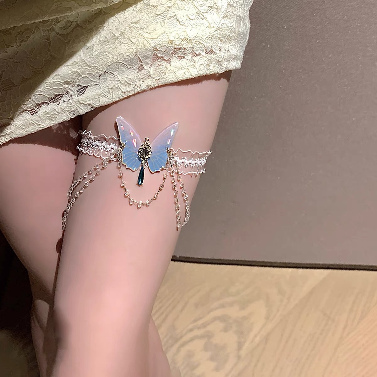 แฟชั่นรูปแบบผีเสื้อยืดหยุ่นลูก - Body Jewelry บทวิจารณ์และราคา