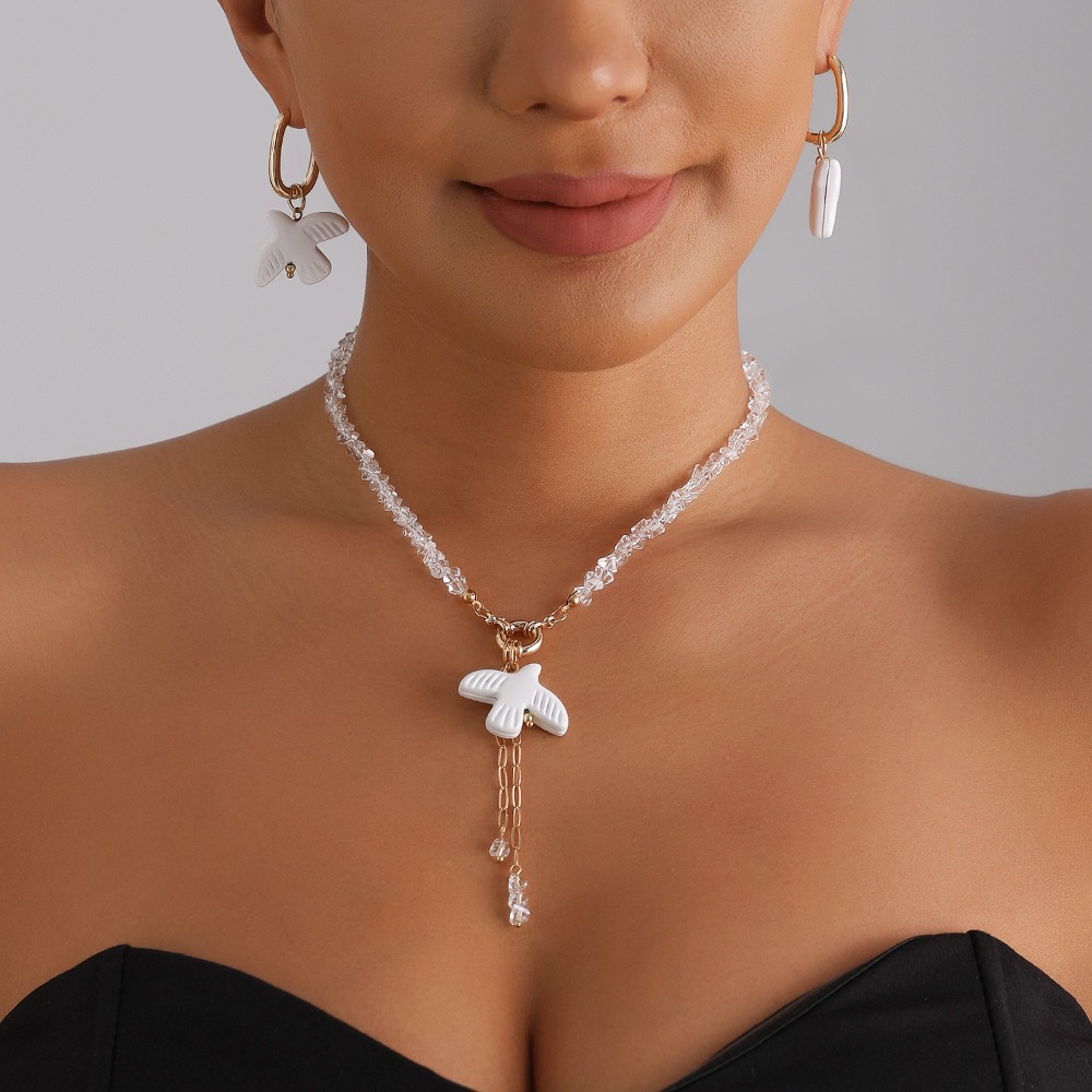 สร้อยคอไข่มุกสีขาวพร้อมต่างหูส - Layered Pendant Necklace Aesthetic บทวิจารณ์และราคา